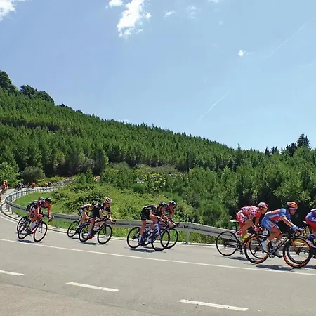 Cozy In With Wifi 아파트